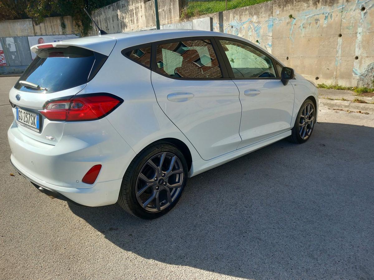 FORD Fiesta 5 Doors