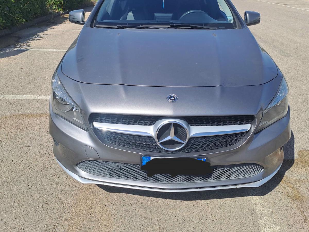 MERCEDES BENZ CLA