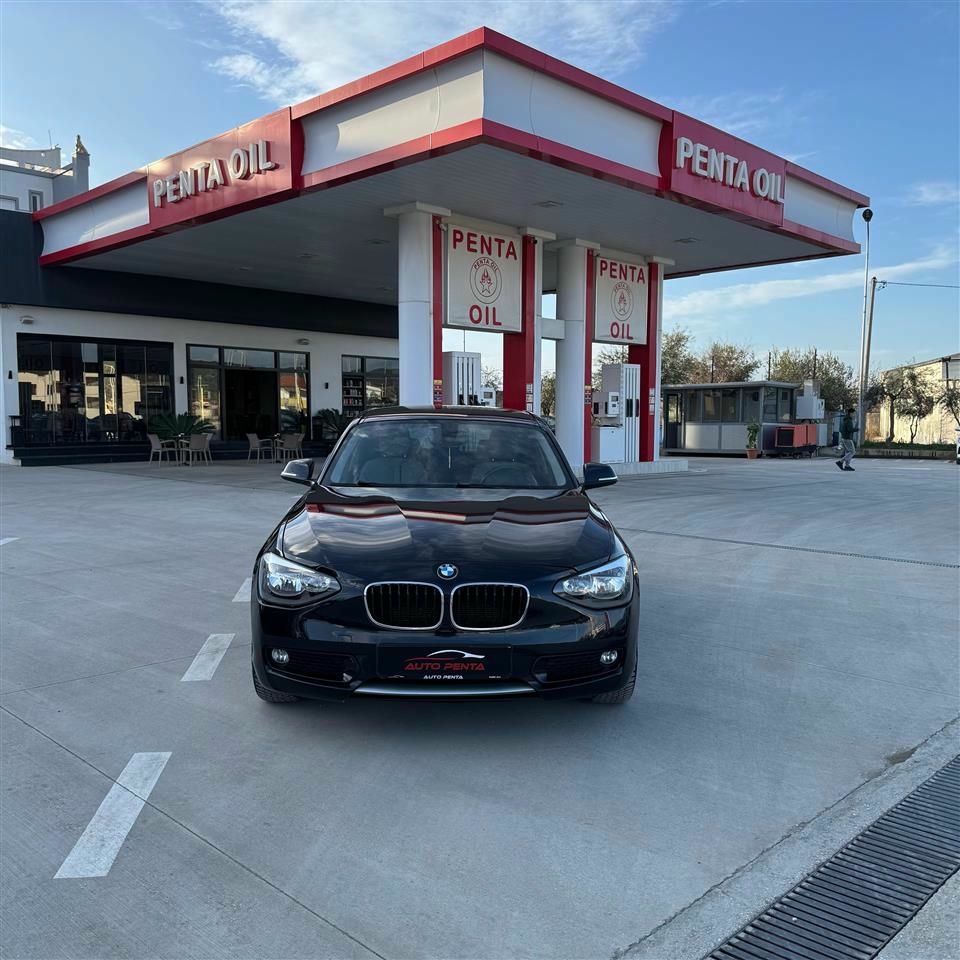 BMW 1 Series 2012 - foto 1