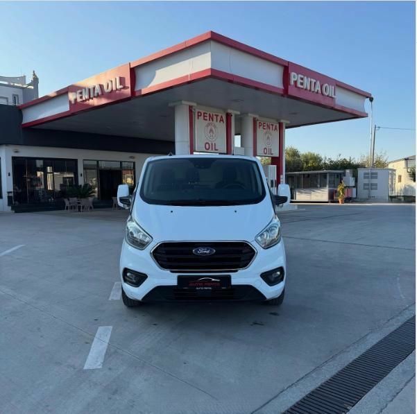 Ford Transit 2020 - foto 1