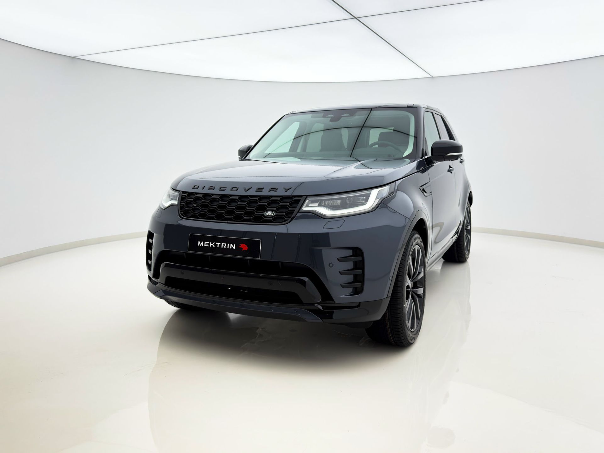 Land Rover Discovery 2025 - foto 1