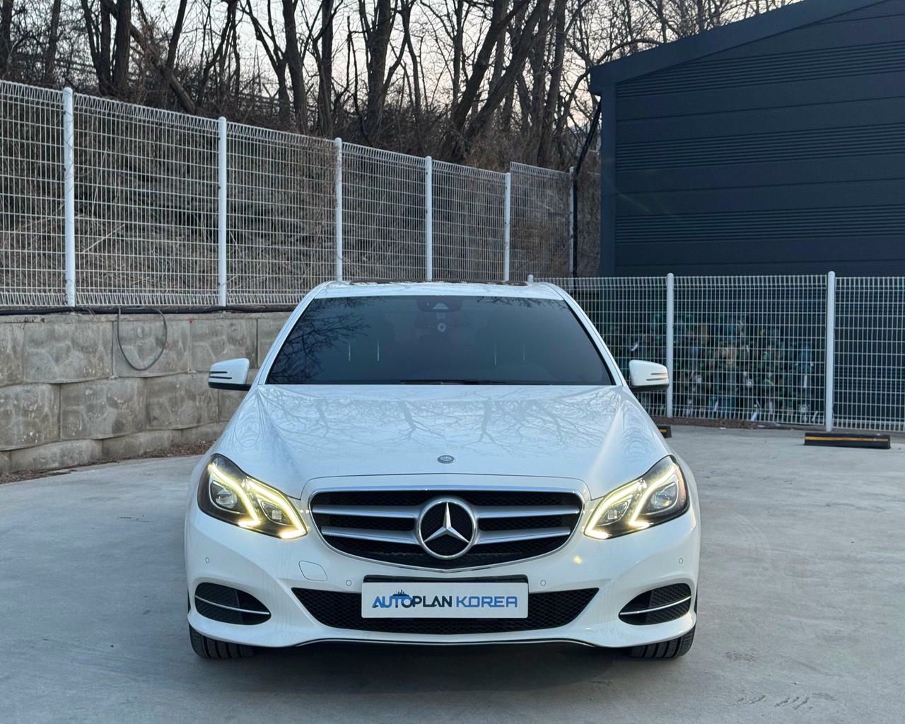 Mercedes-Benz E-Class 2014 - foto 1