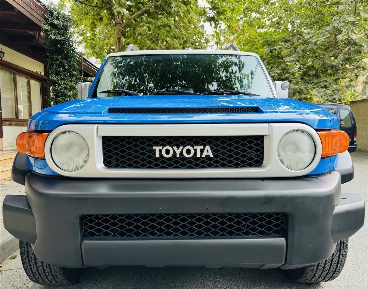 Toyota FJ Cruiser 2007 - foto 1