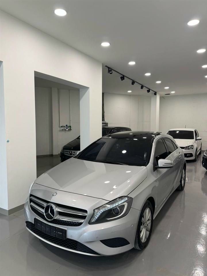 Mercedes-Benz A-Class 2014 - foto 1