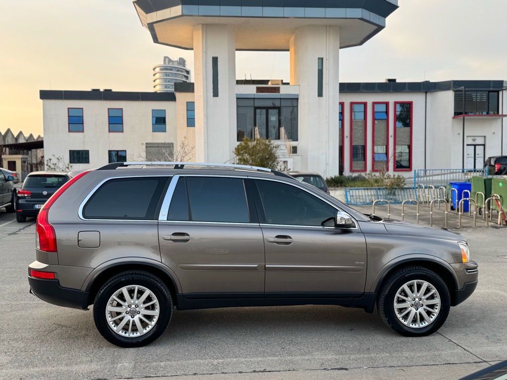 Volvo XC90 2008 - foto 1