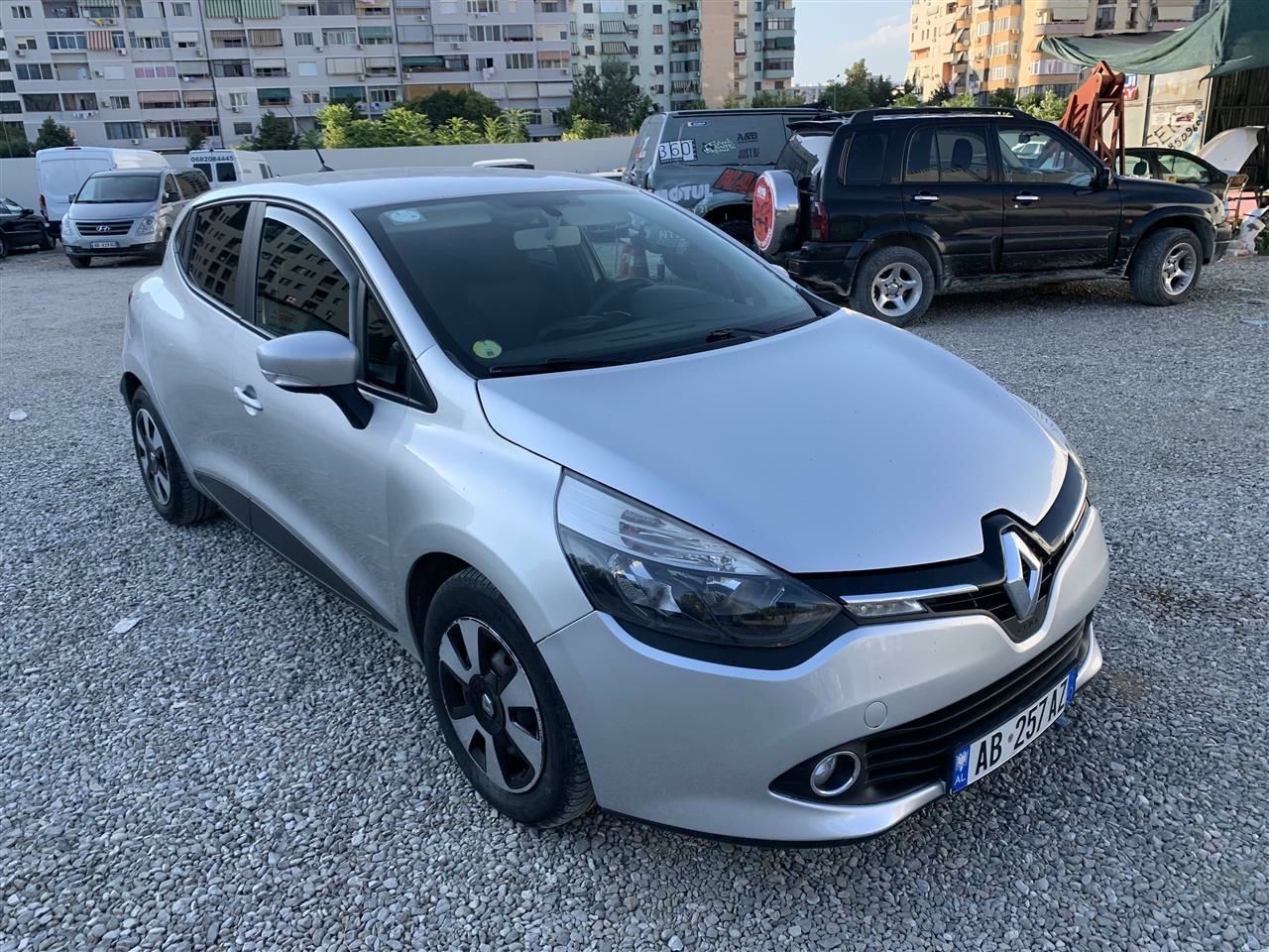 Renault Clio 2013 - foto 1