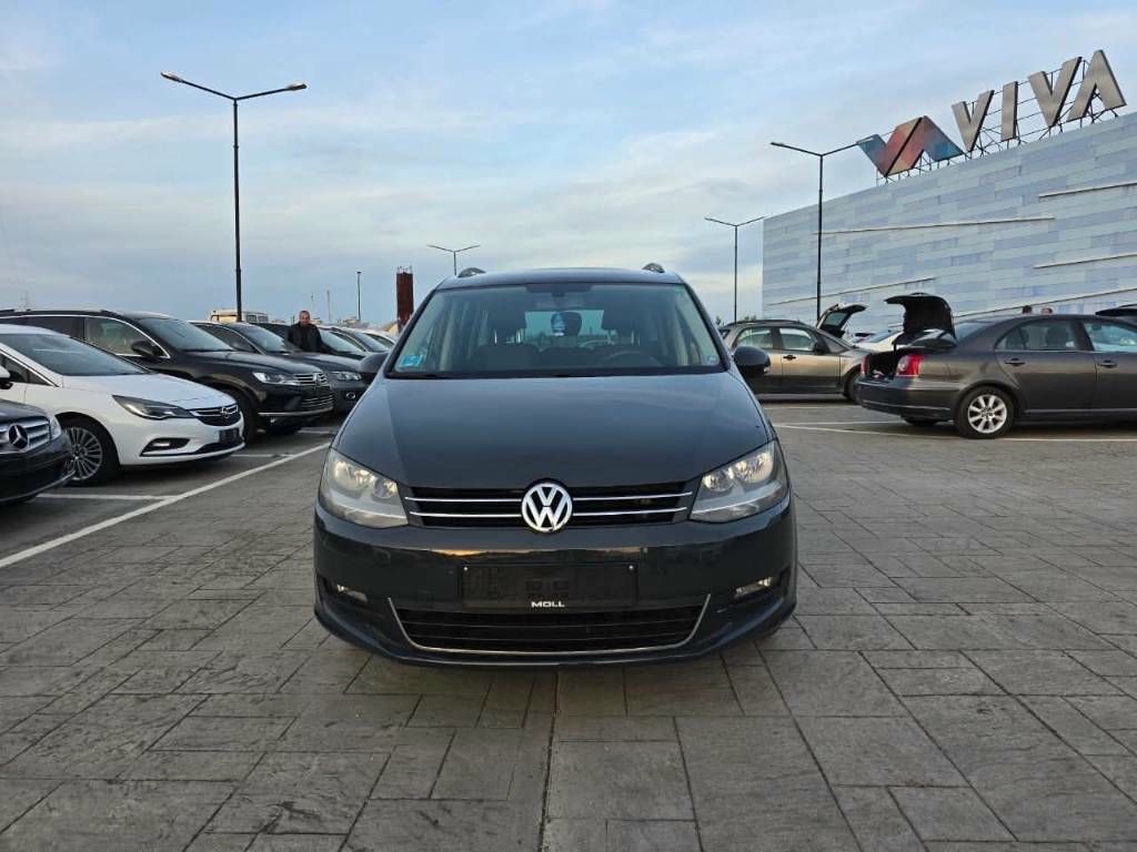 Volkswagen Sharan 2011 - foto 1