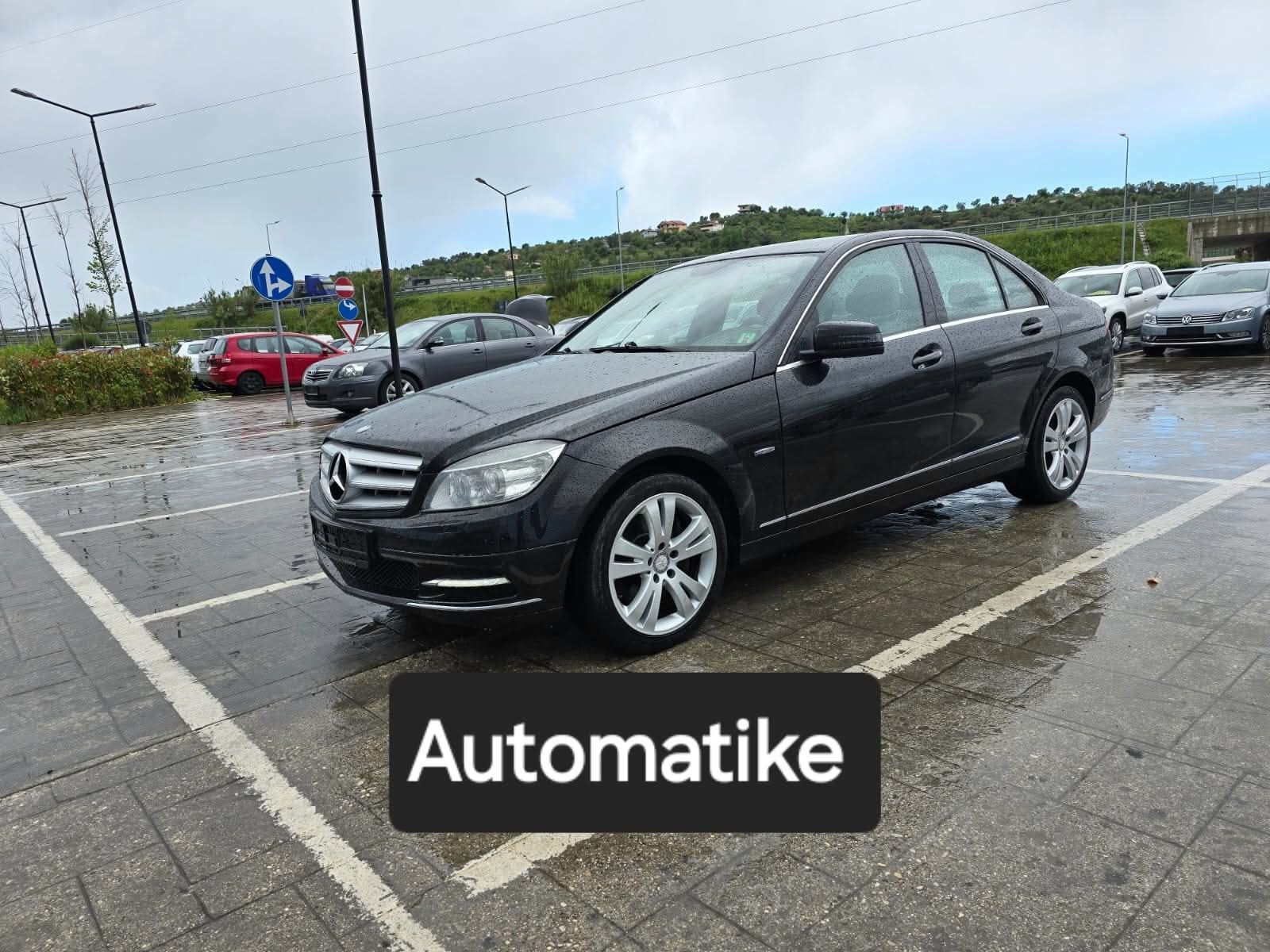 Mercedes-Benz C-Class 2010 - foto 1