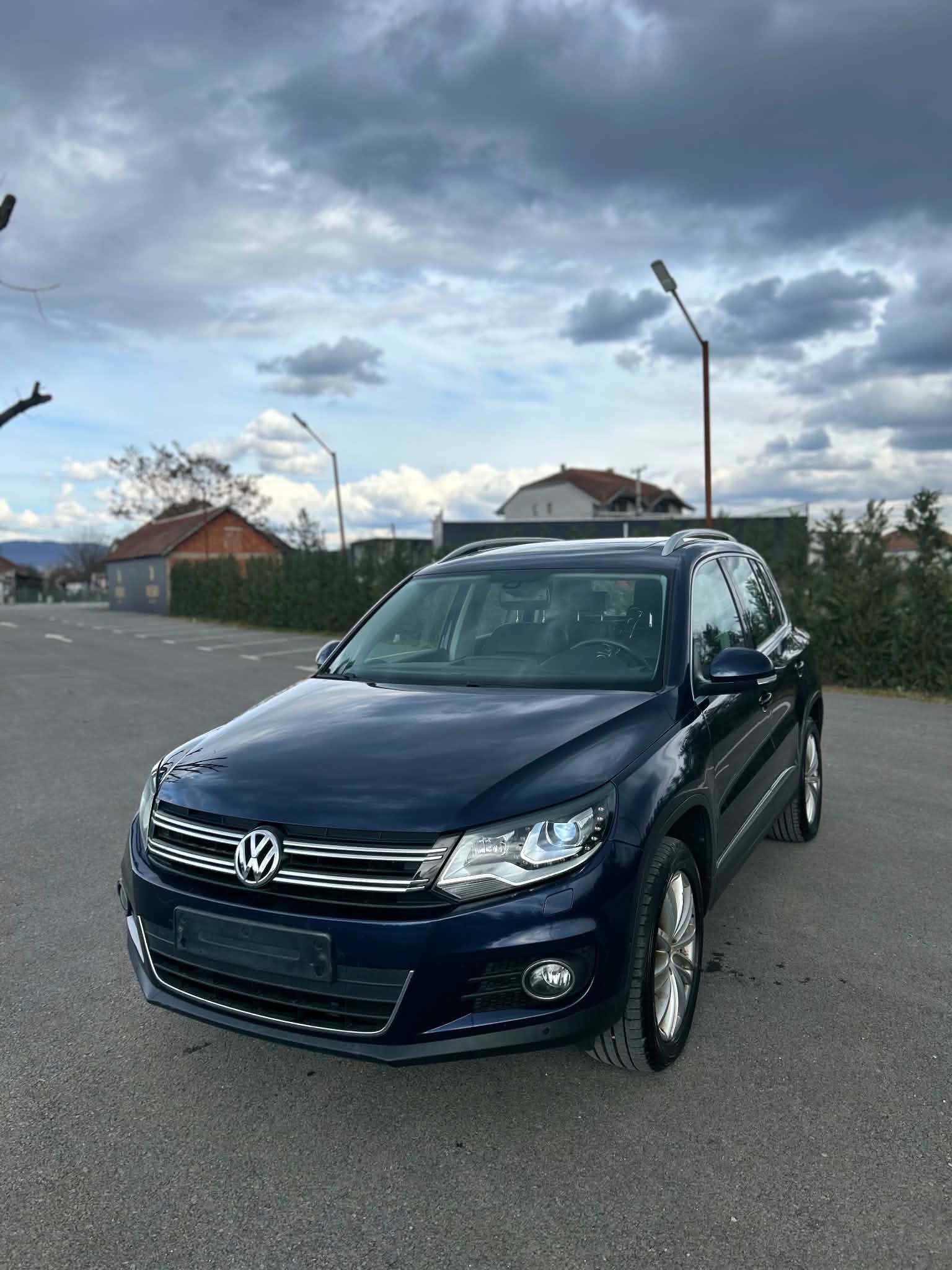 Volkswagen Tiguan 2016 - foto 1