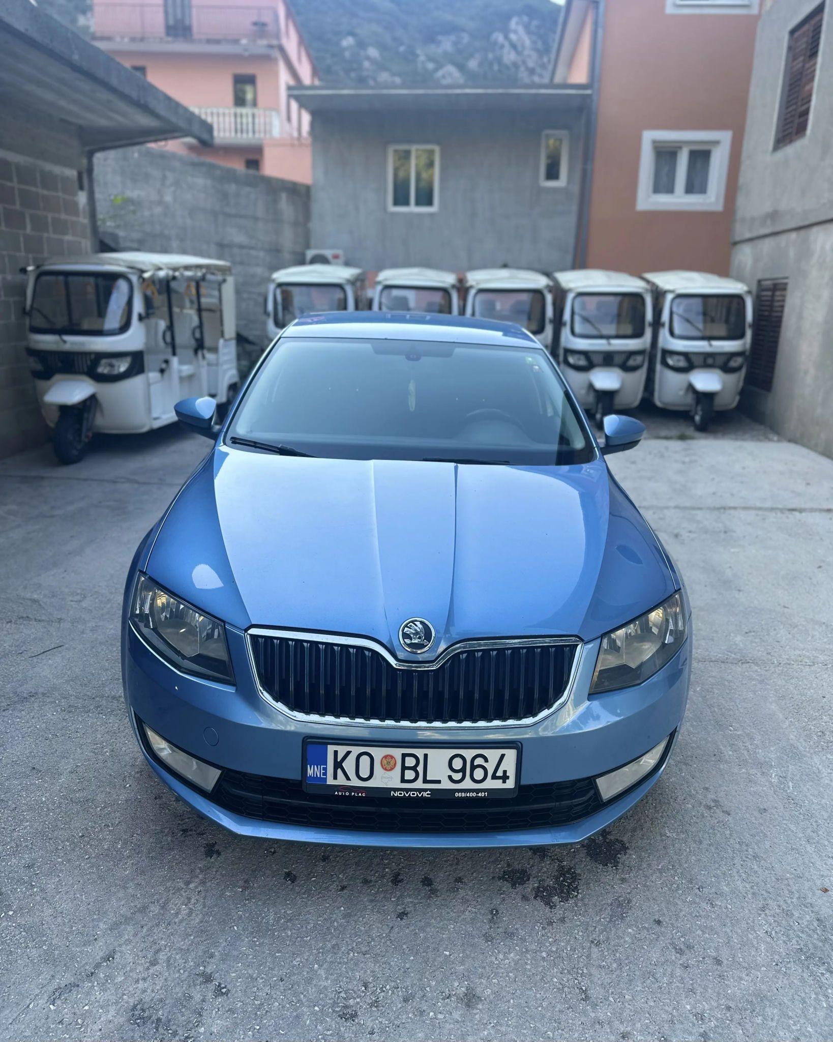 Skoda Octavia 2013 - foto 1