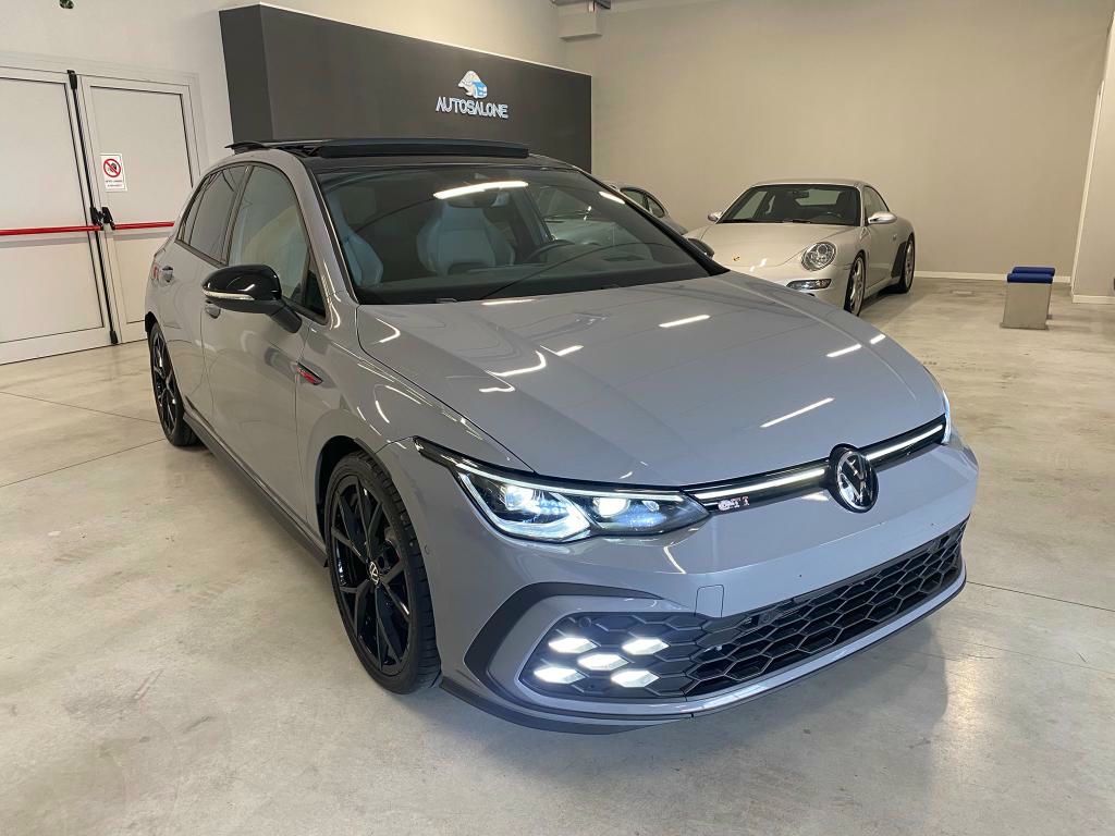 Volkswagen Golf 2022 - foto 1