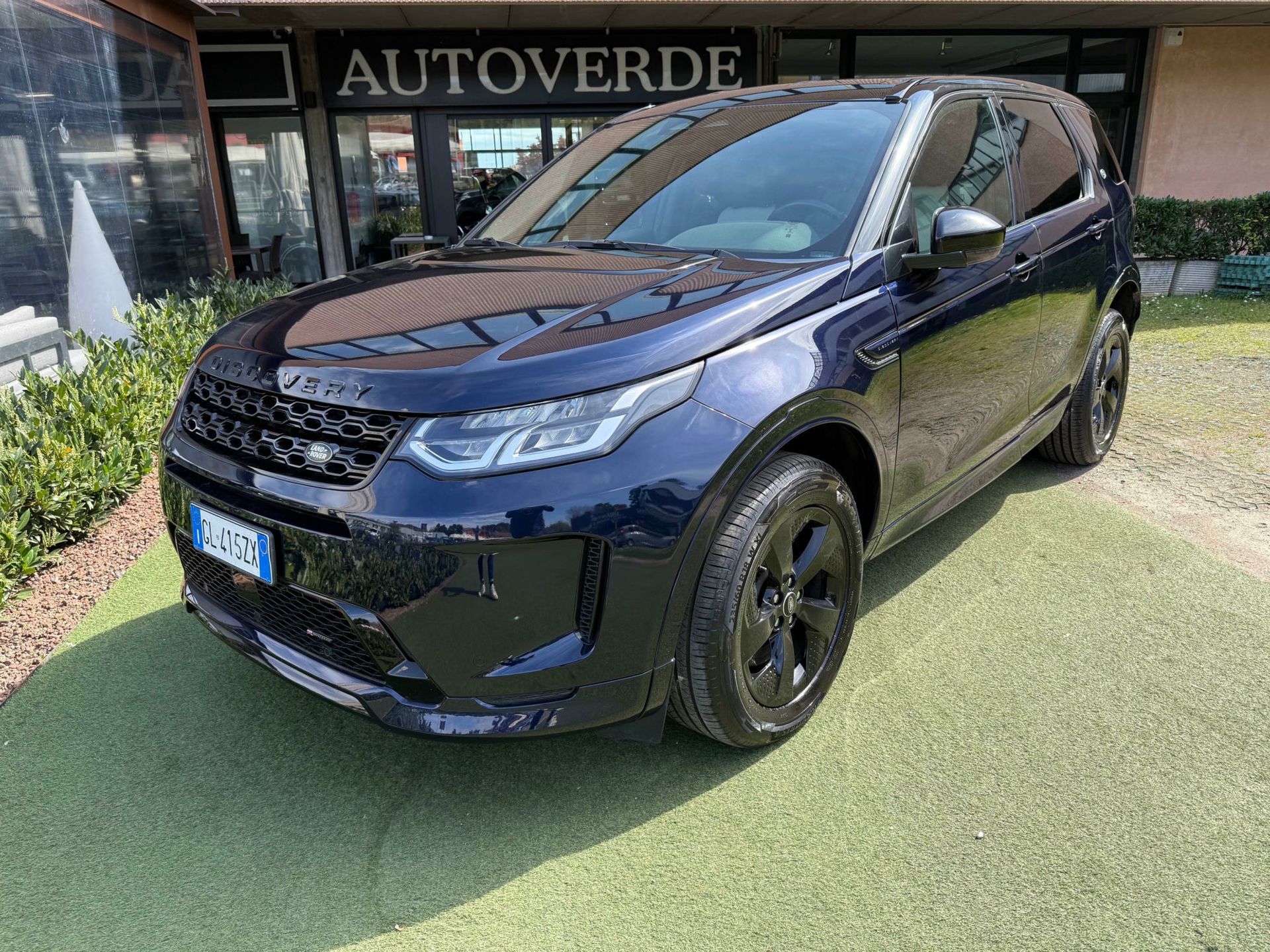 Land Rover Discovery Sport 2022 - foto 1