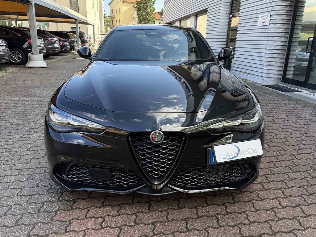 Alfa Romeo Giulia 2024 - foto 1