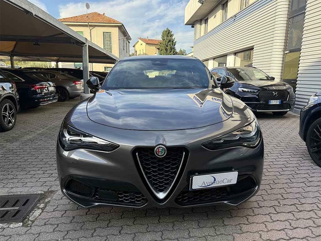 Alfa Romeo Stelvio 2023 - foto 1