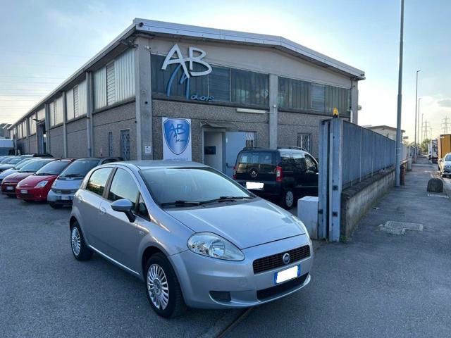 Fiat Grande Punto 2006 - foto 1