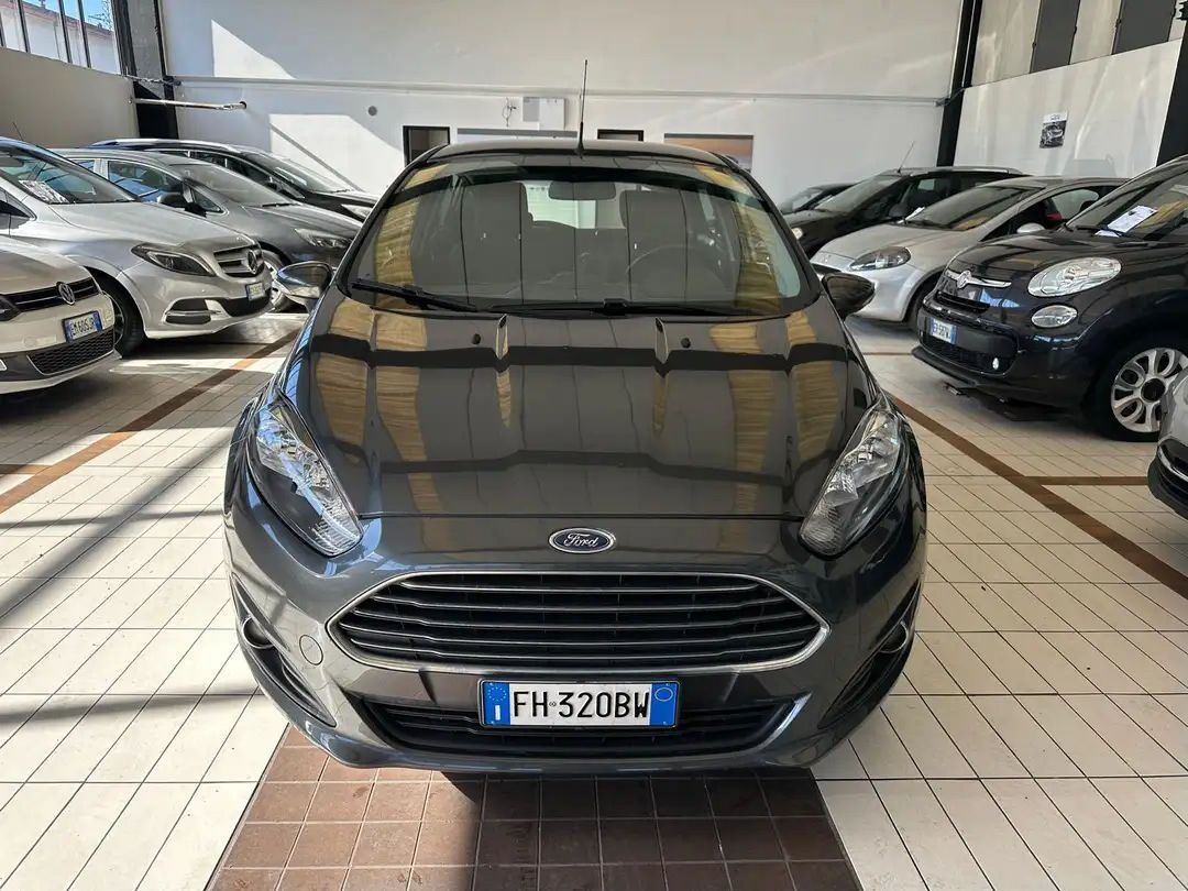 Ford Fiesta 2017 - foto 1