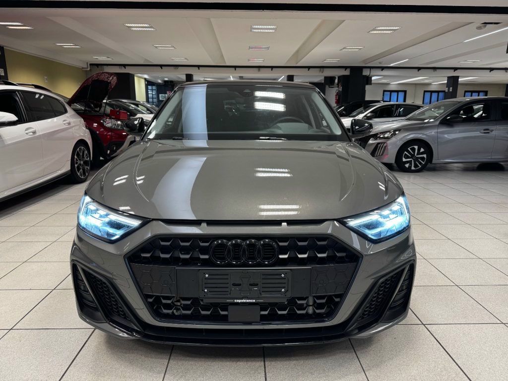 Audi A1 2025 - foto 1