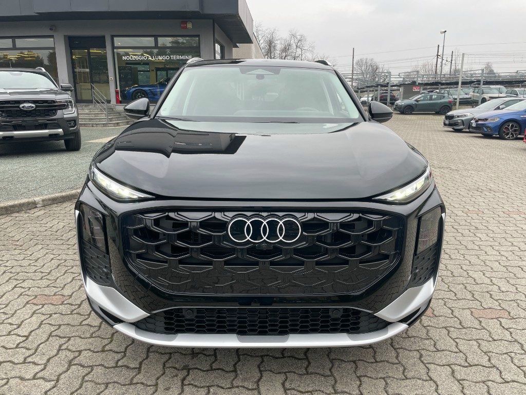 Audi Q3 2026 - foto 1