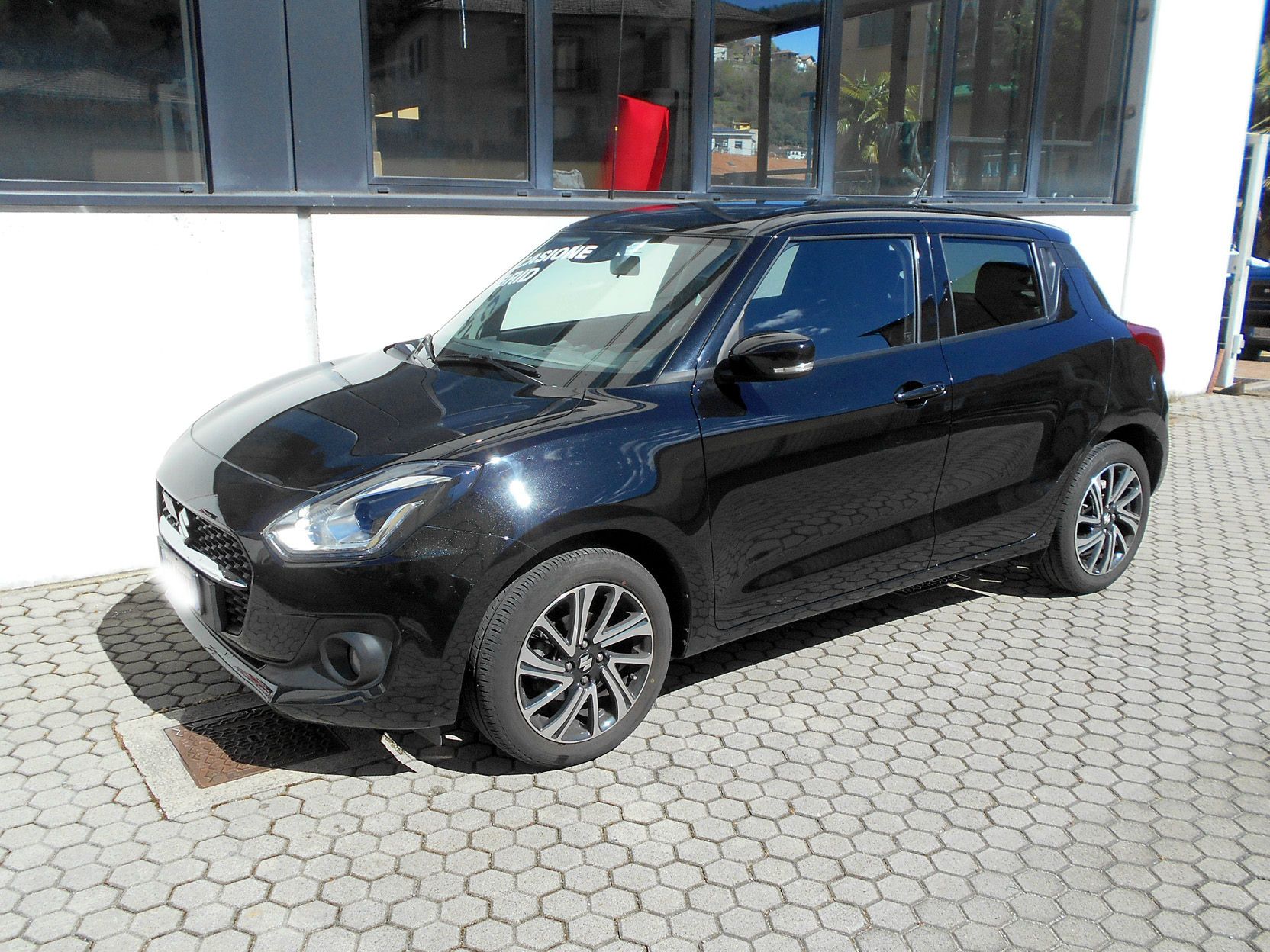 Suzuki Swift 2022 - foto 1