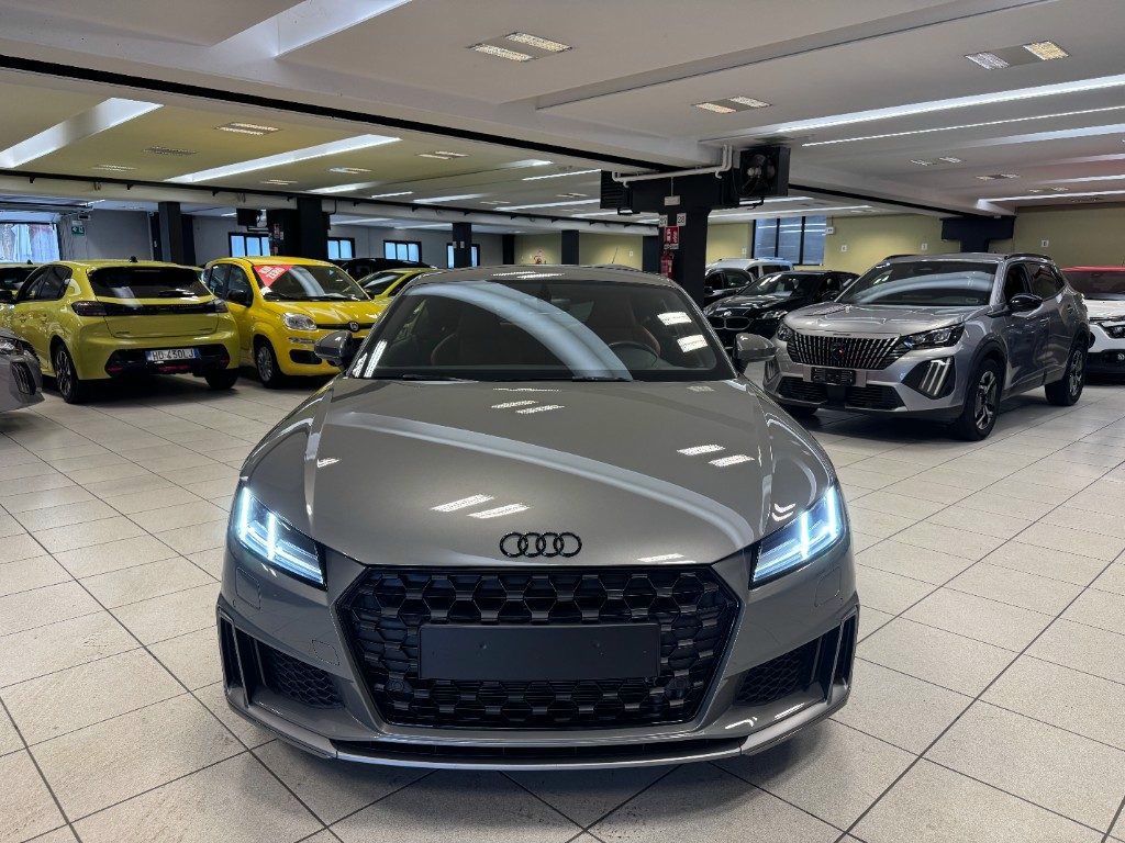 Audi TT 2023 - foto 1