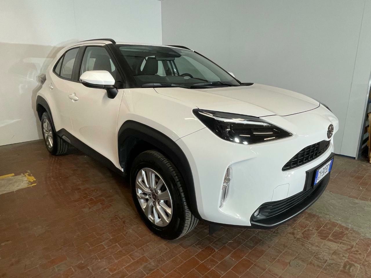 Toyota Yaris Cross 2025 - foto 1