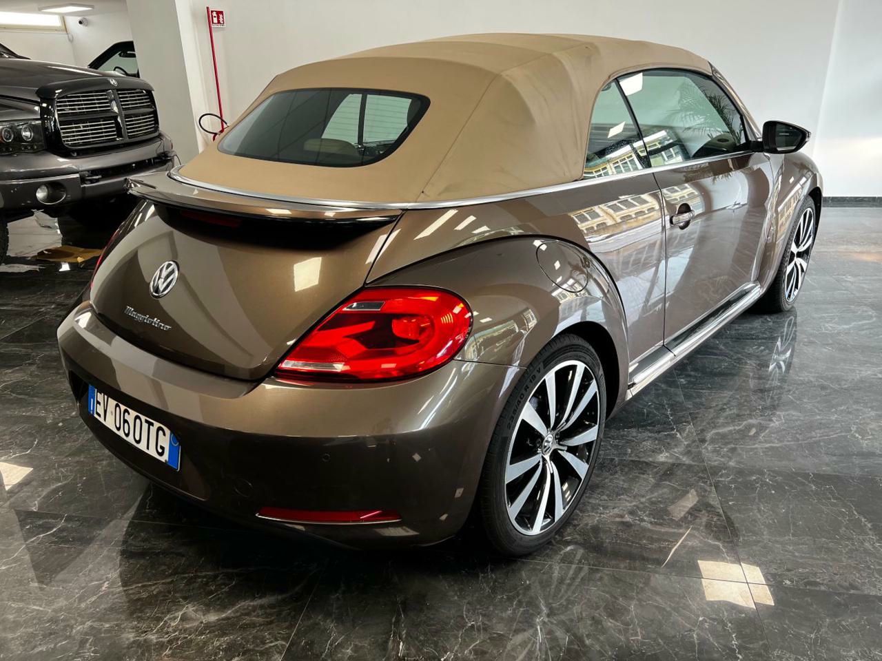 Volkswagen Maggiolino 2014 - foto 1