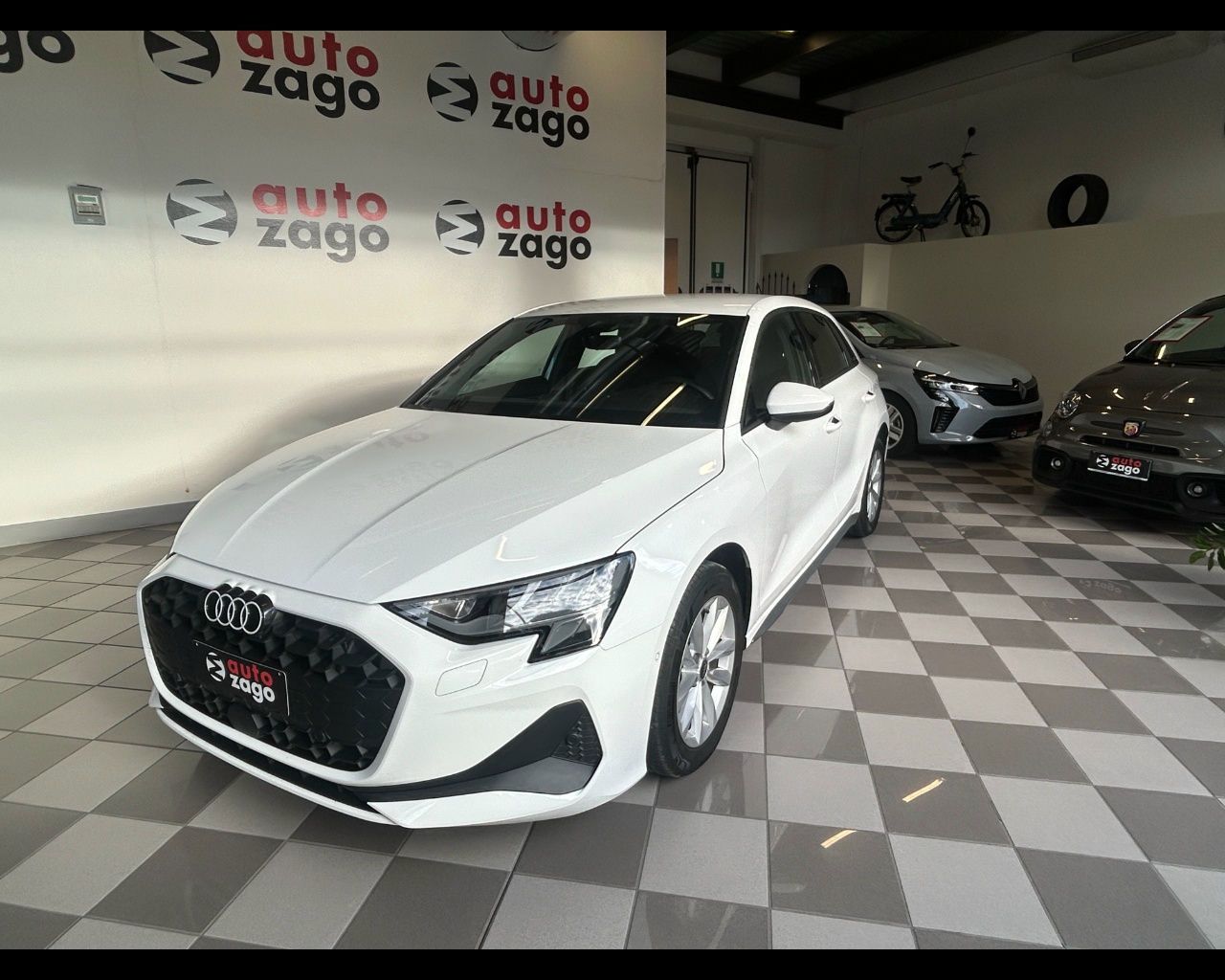 Audi A3 2025 - foto 1