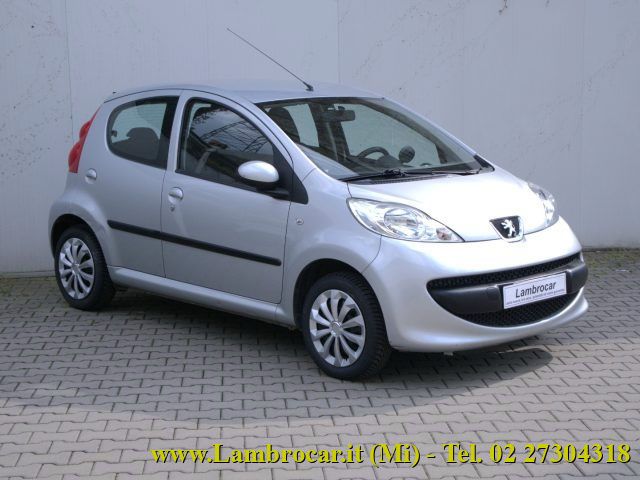 Peugeot 107 2007 - foto 1