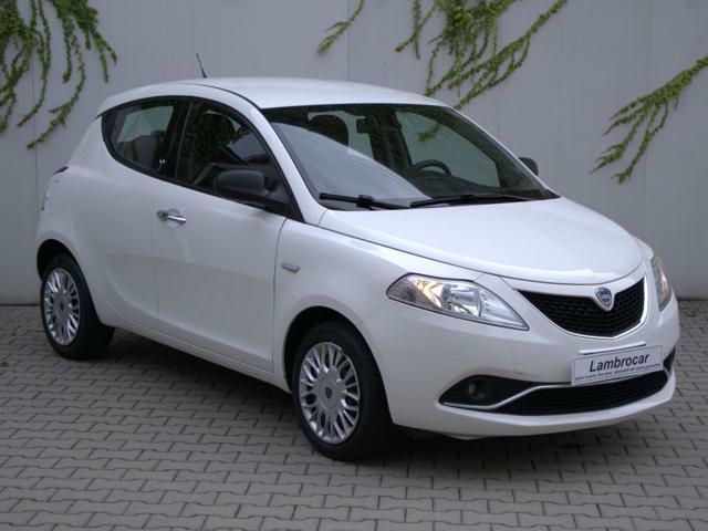 Lancia Ypsilon 2017 - foto 1