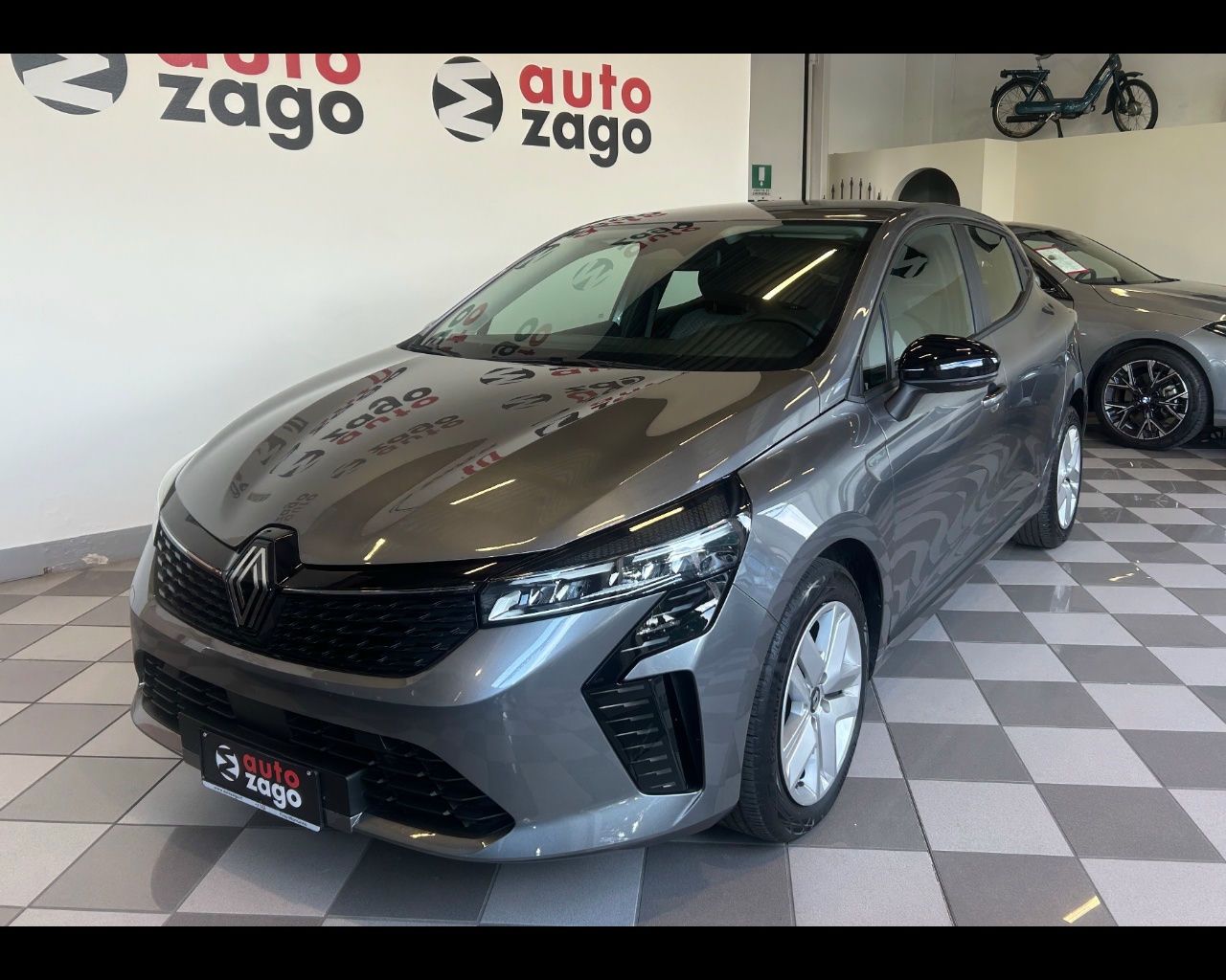 Renault Clio 2025 - foto 1
