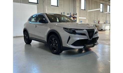 Alfa Romeo Junior 2025 - foto 1