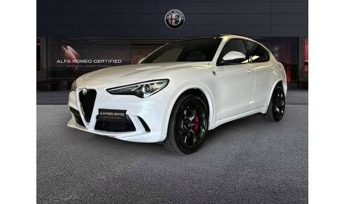 Alfa Romeo Stelvio 2021 - foto 1