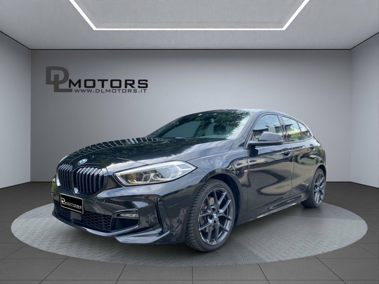 BMW 1 Series 2021 - foto 1