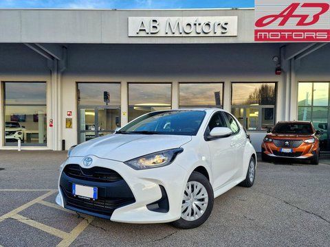 Toyota Yaris 2025 - foto 1