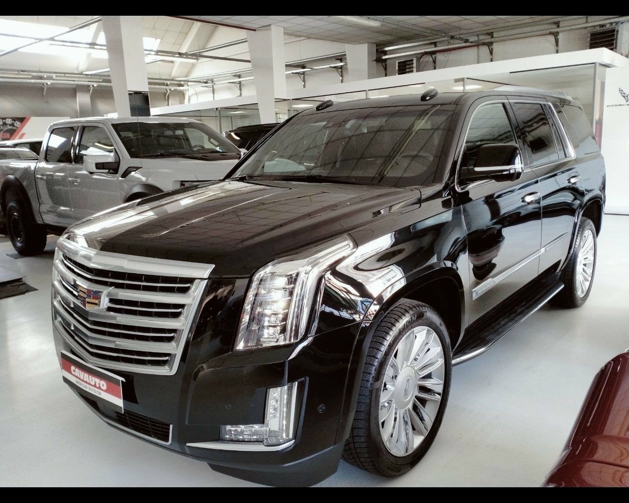 Cadillac Escalade 2017 - foto 1