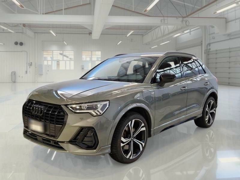 Audi Q3 2021 - foto 1