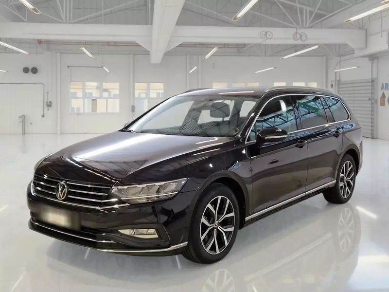 Volkswagen Passat Variant 2021 - foto 1