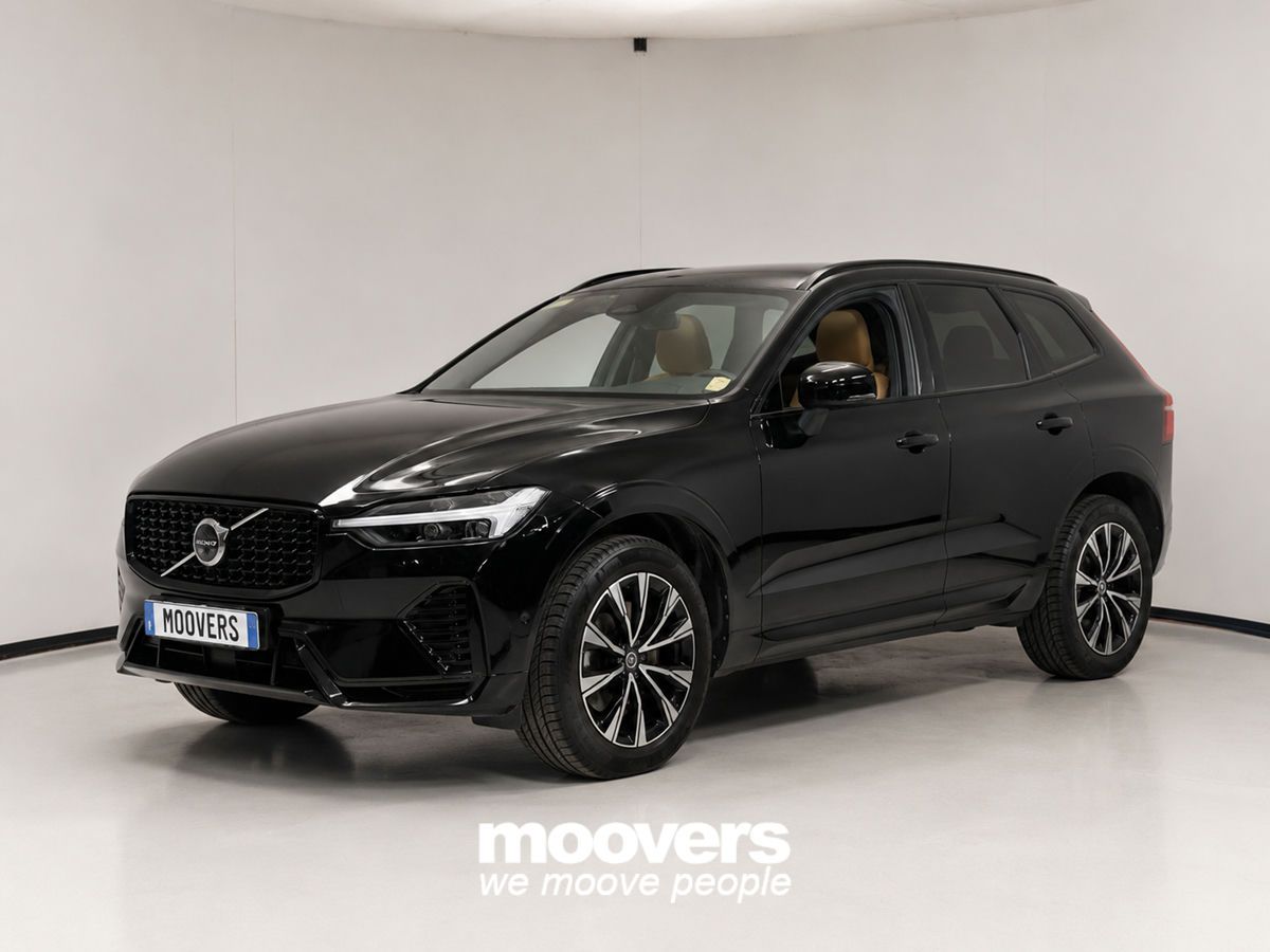 Volvo XC60 2022 - foto 1