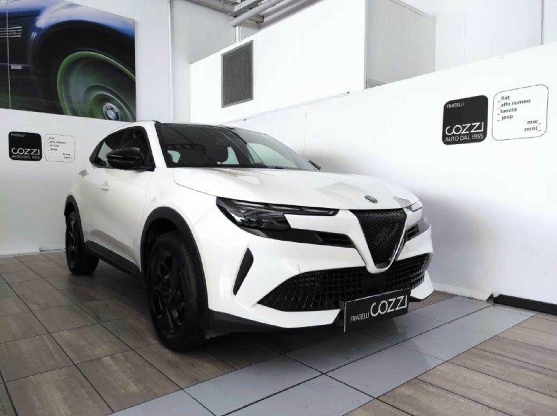 Alfa Romeo Junior 2024 - foto 1