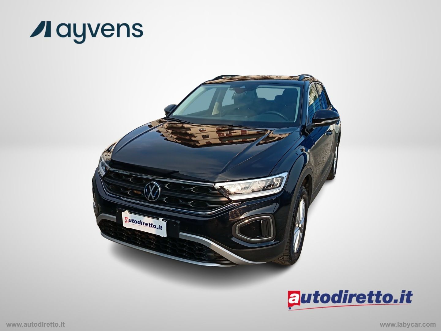 Volkswagen T-Roc 2023 - foto 1