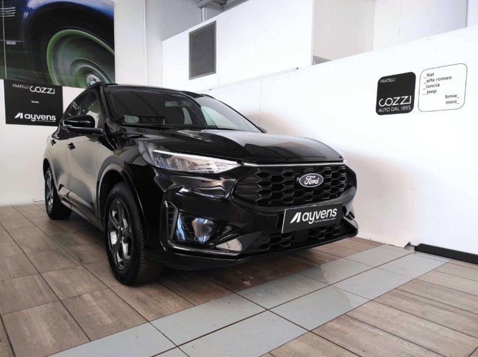 Ford Kuga 2024 - foto 1