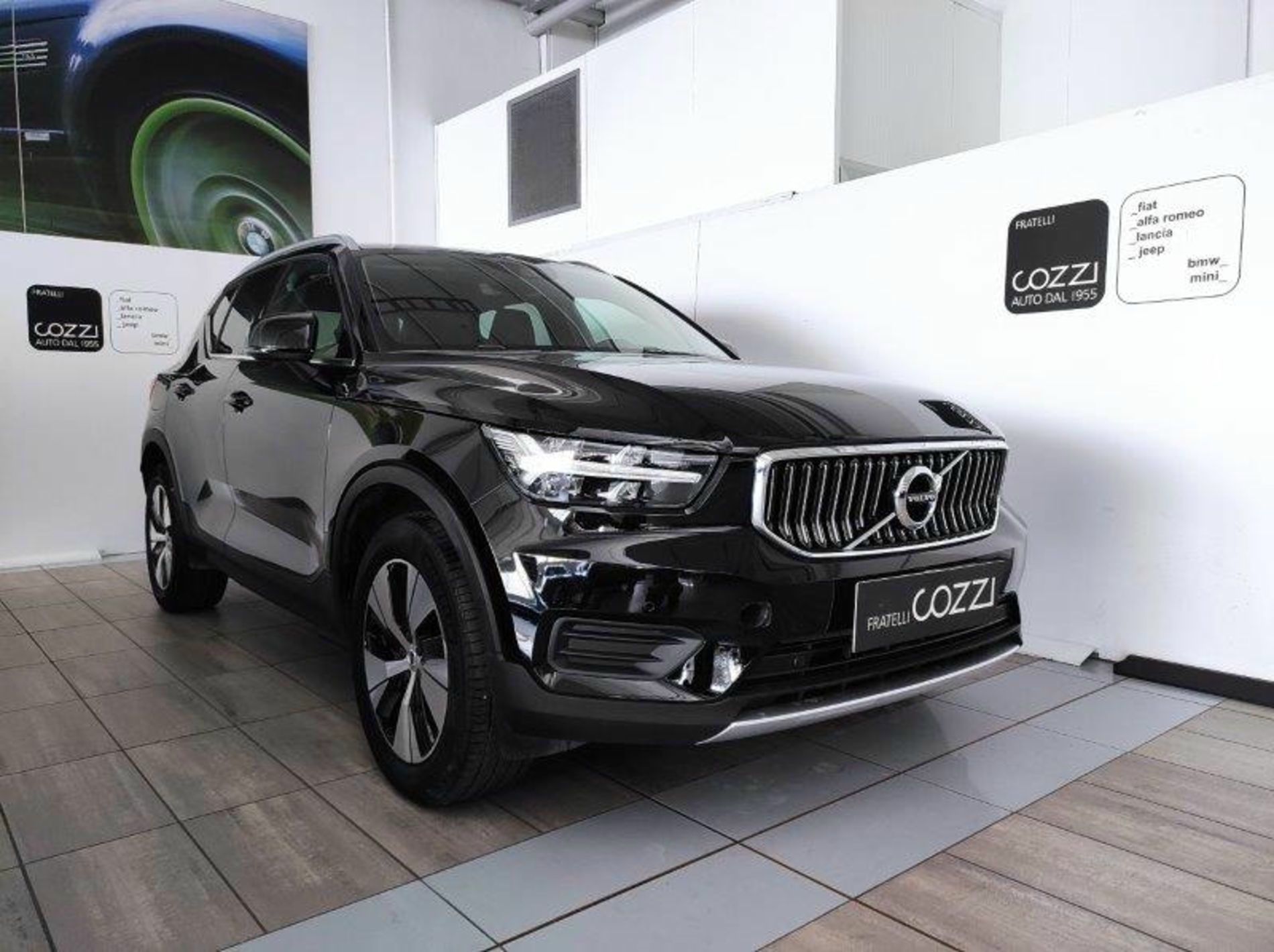Volvo XC40 2021 - foto 1