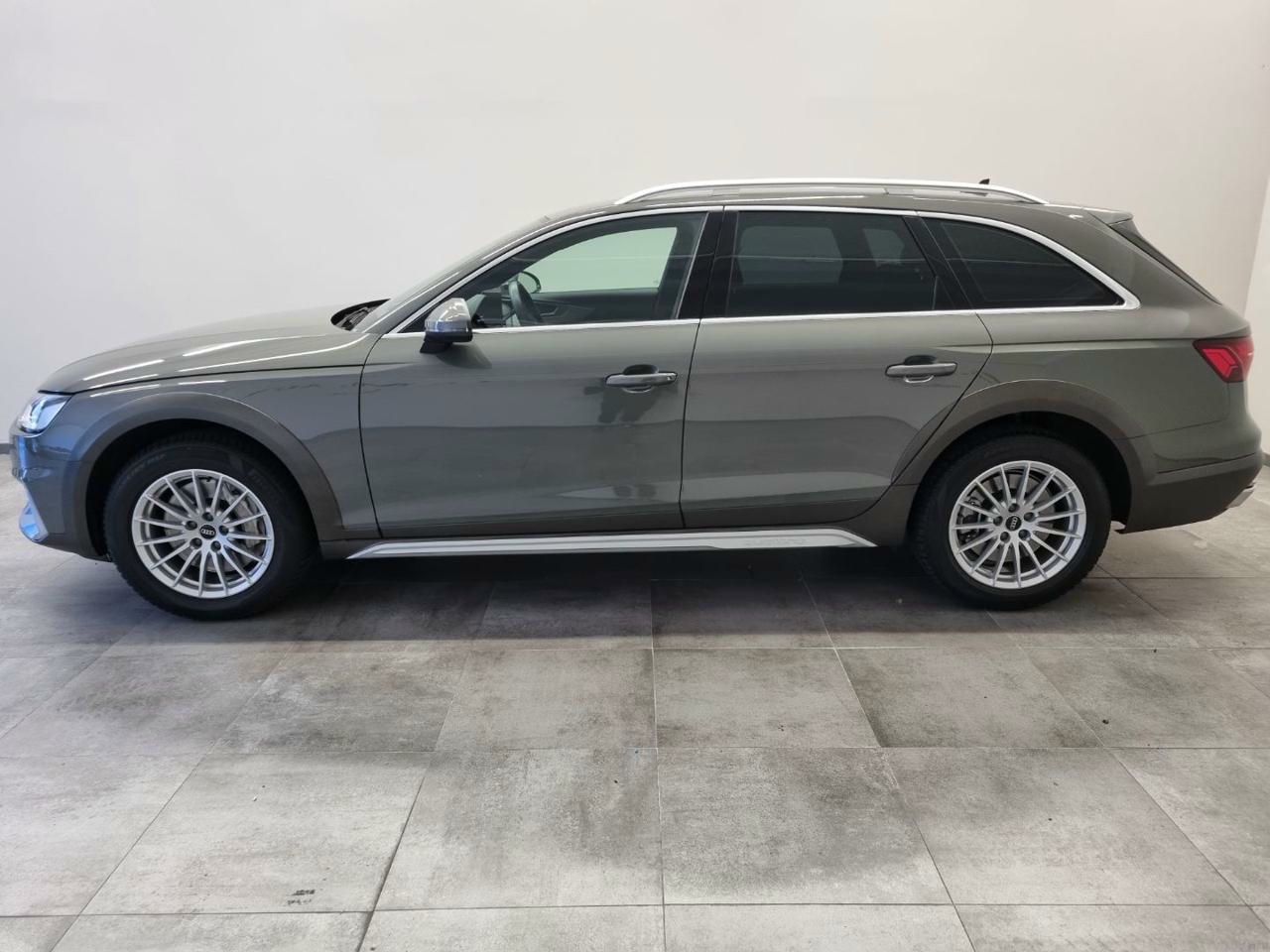 Audi A4 Allroad 2022 - foto 1