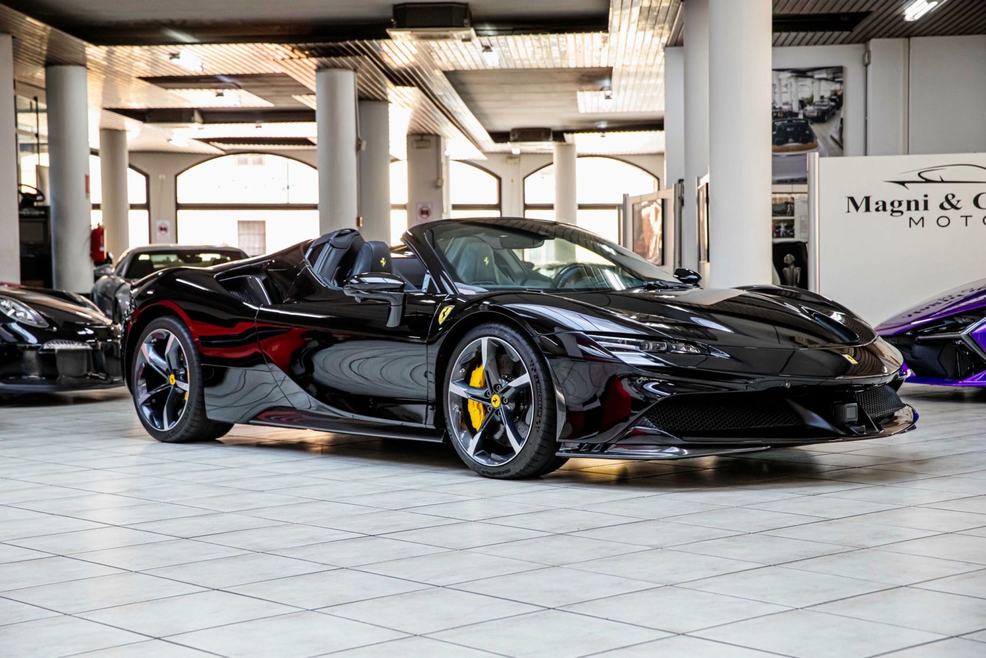 Ferrari SF90 2022 - foto 1