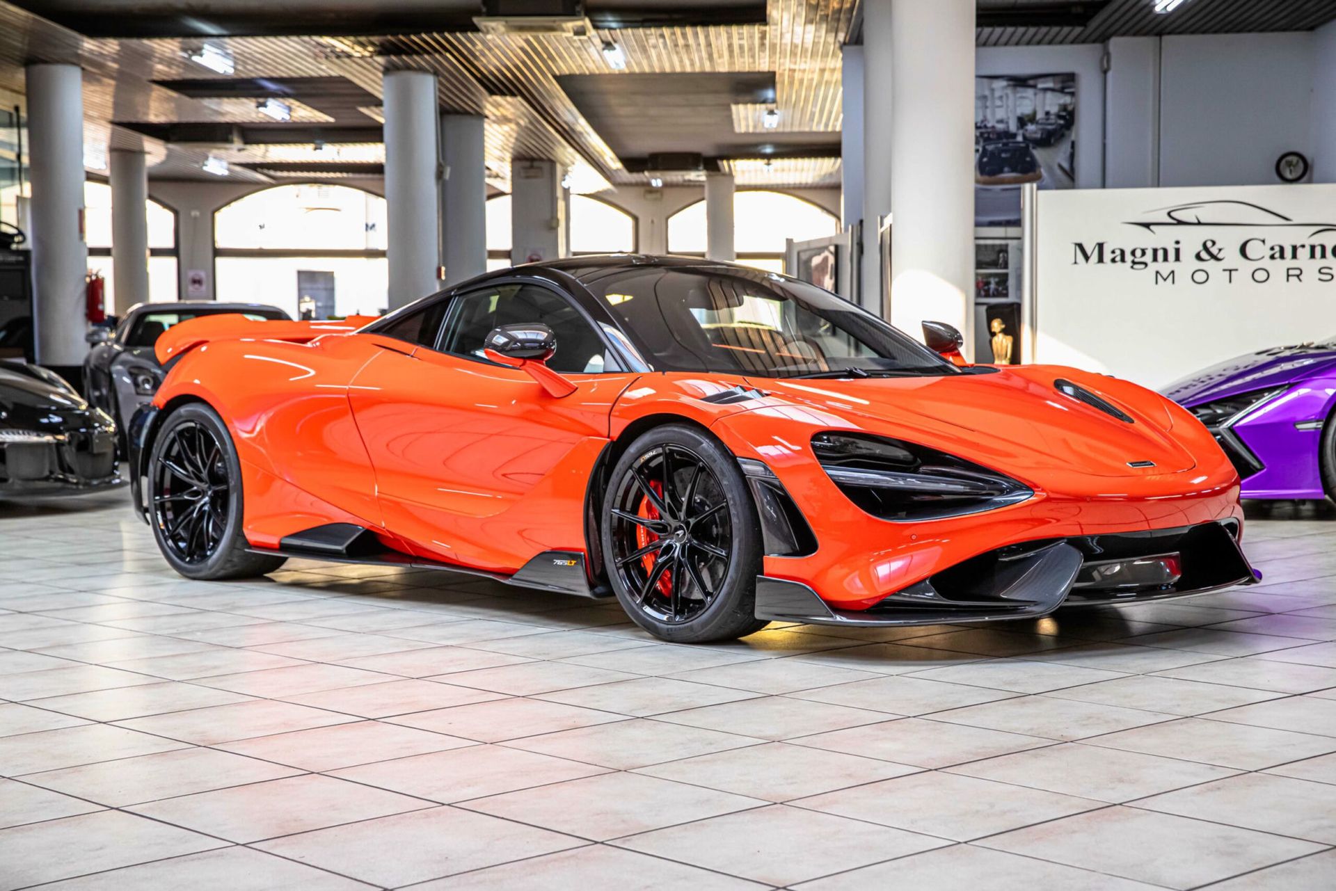 McLaren 765LT 2021 - foto 1