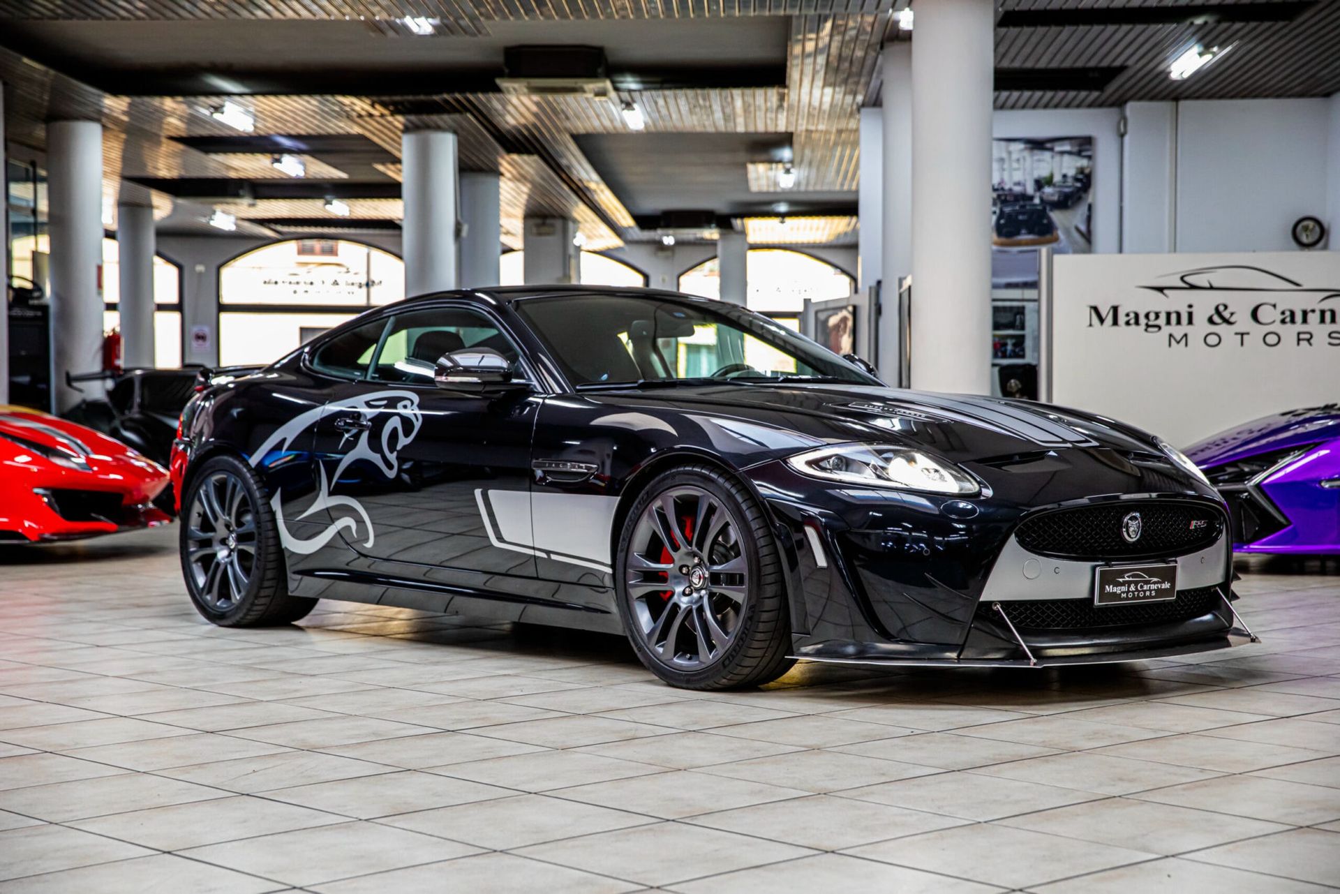 Jaguar XKR-S 2011 - foto 1