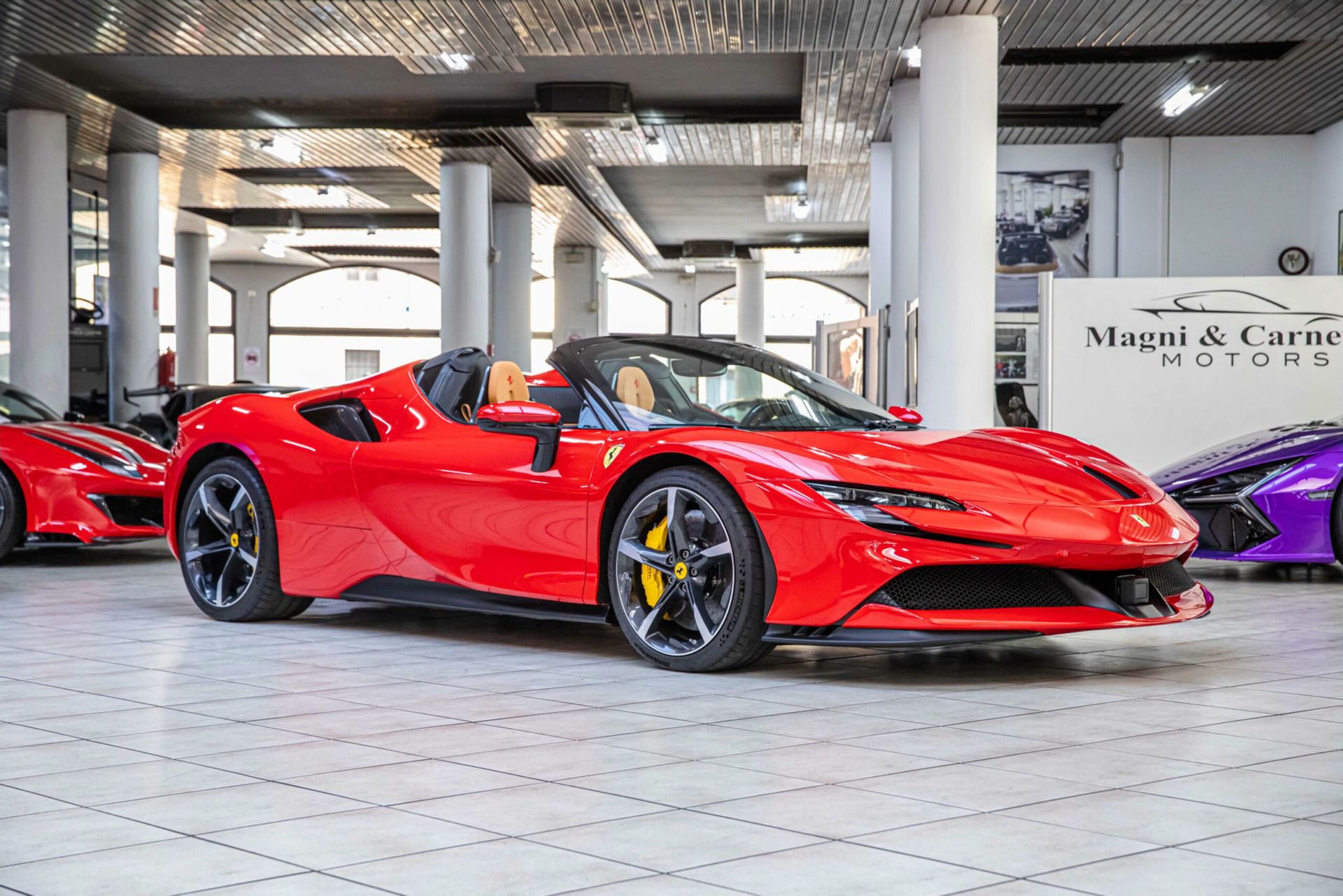 Ferrari SF90 2022 - foto 1