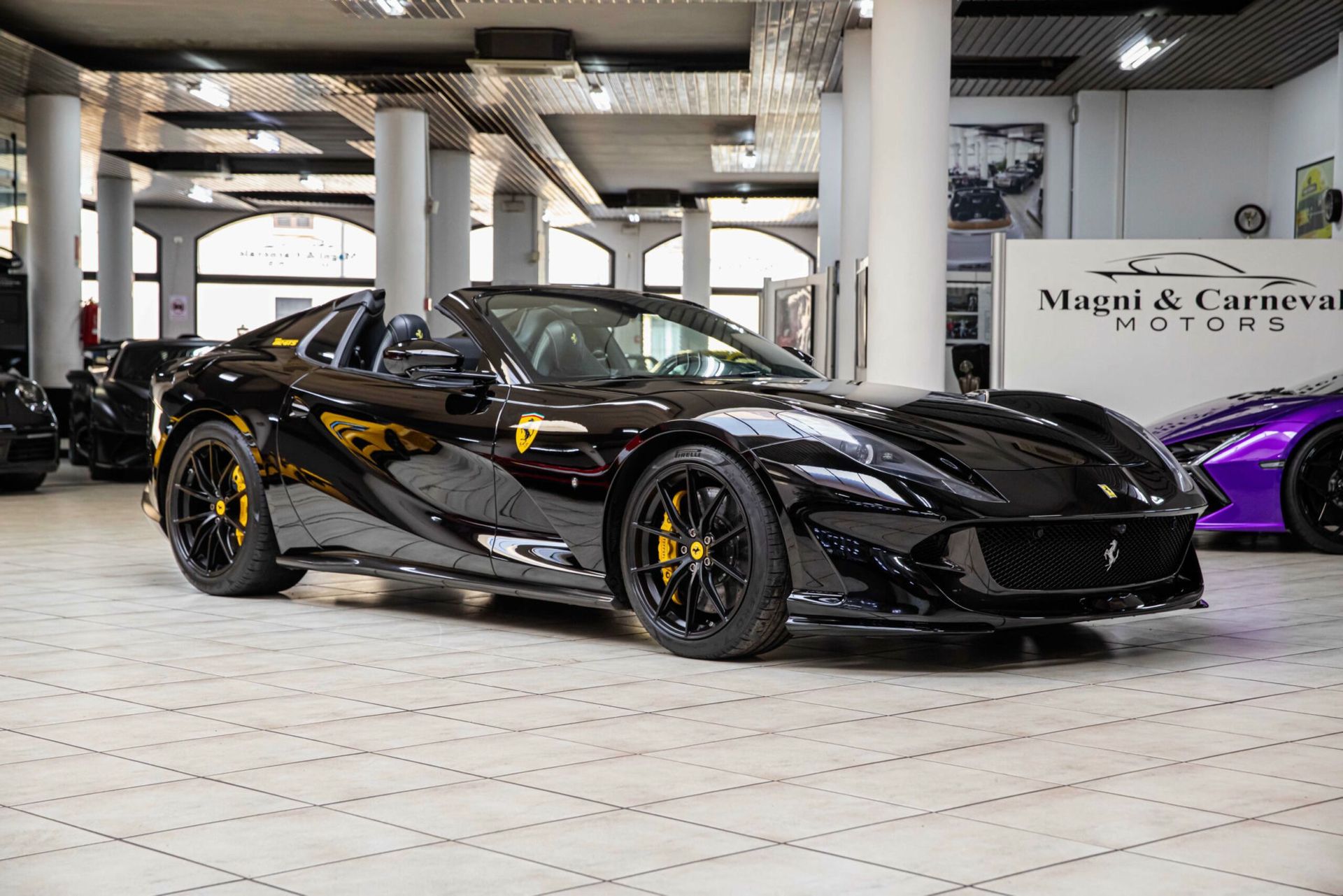 Ferrari 812 2022 - foto 1