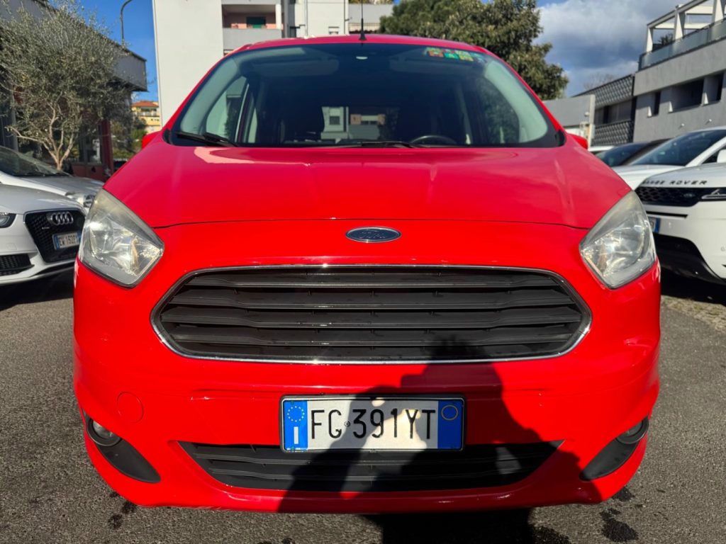 Ford Tourneo Courier 2017 - foto 1