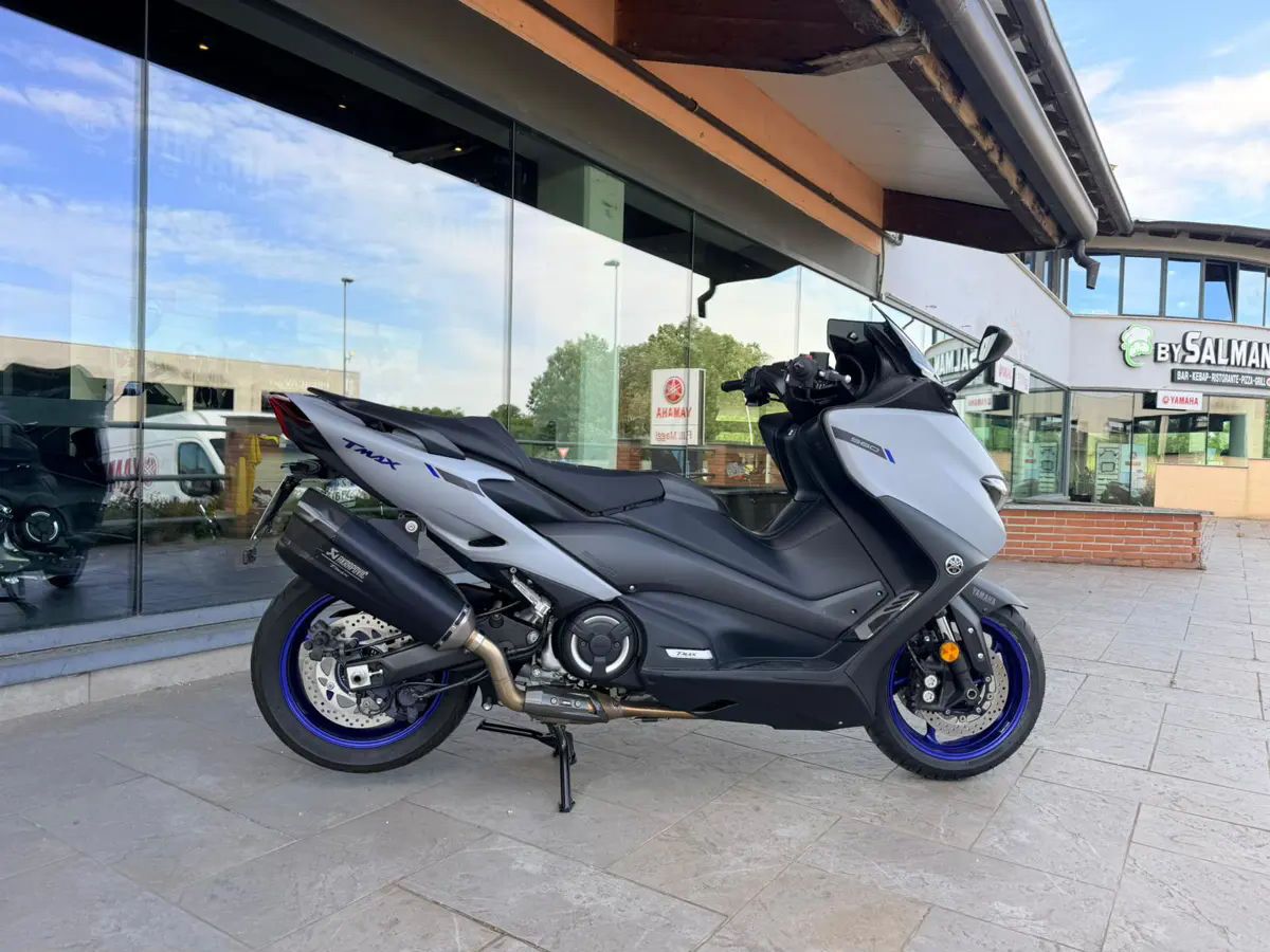 YAMAHA T Max 560 2022 - foto 1